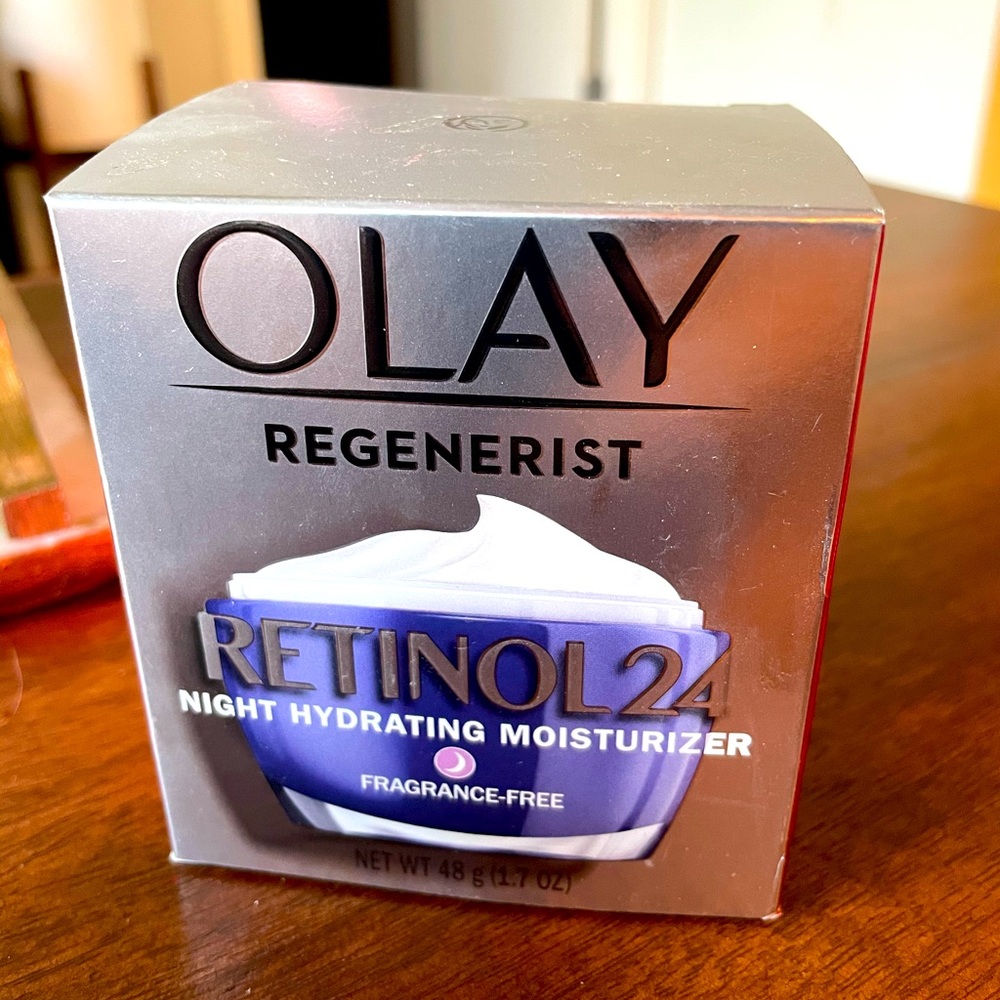 Olay Regenerist Retinol24 MAX Night Moisturizer- NEW